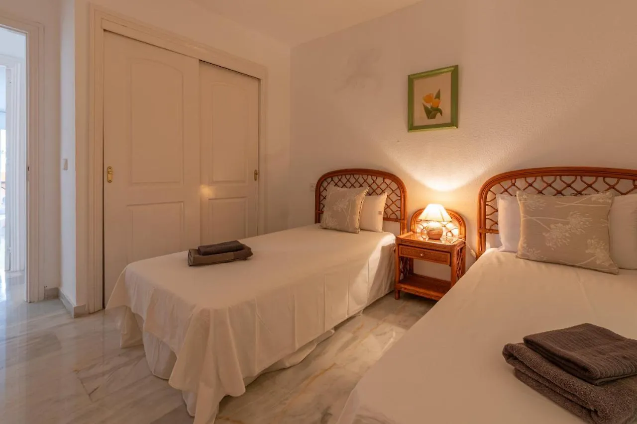 3 Bedrooms & Terrace, Swimming Pool - Porton 7 Sitio de Calahonda Spain